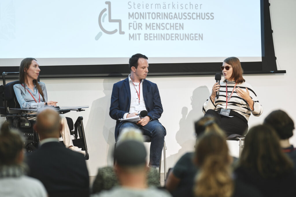 Impulspodium: Meine Stimme ist wichtig mit jungen Menschen mit Behinderungen
